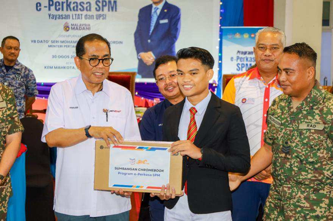 Program e-Perkasa SPM Yayasan LTAT permudah akses pendidikan anak-anak warga ATM