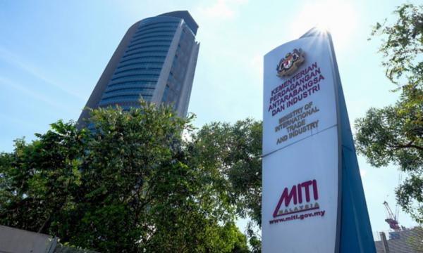 Miti urged to ramp up anti-graft meetings with business community Bernama 6 h ago ⋅ 6