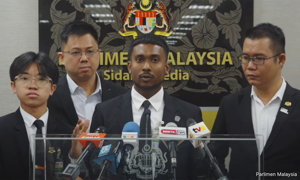 Dua persatuan pelajar bangkitkan semula gesaan mansuh Auku