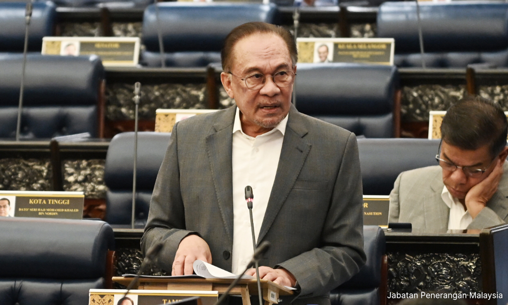 Opposition lacks ideas, they'll even question my songkok: Anwar