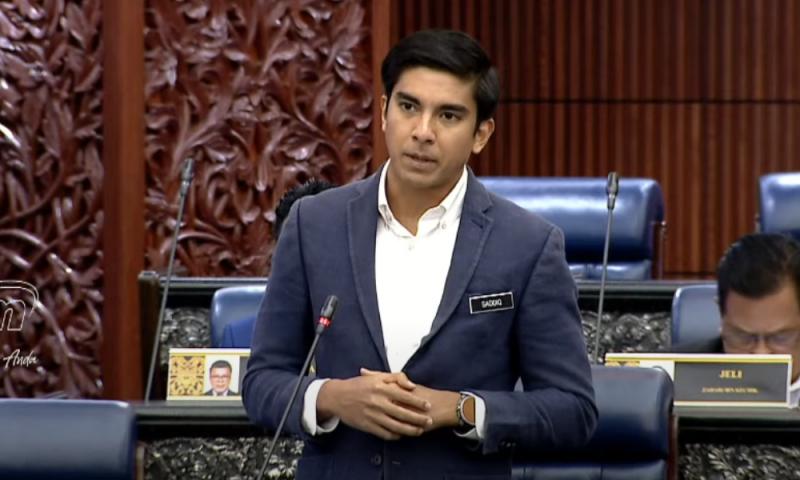 Polis patut siasat, bukan jadi orang tengah kes buli - Syed Saddiq