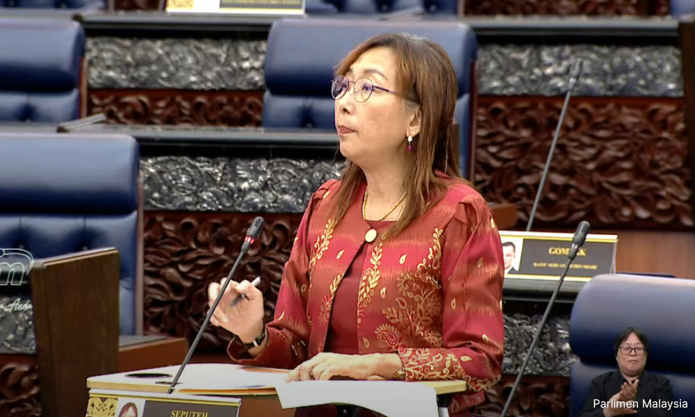 Teresa moots lower EPF contributions for employers of migrant workers