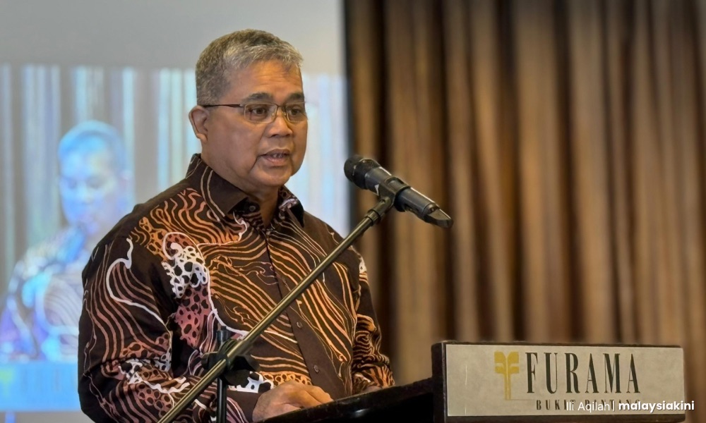 ‘Operasi papan tanda DBKL bukan isu bawah Kementerian Perpaduan’