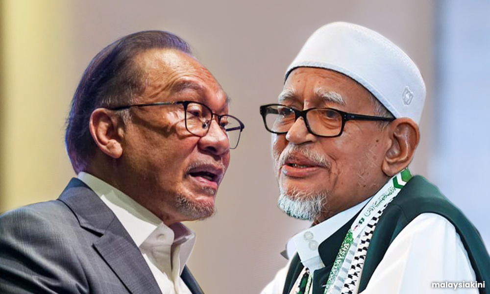 'Pihak persoal niat Anwar tak ambil gaji berlagak seperti tuhan'