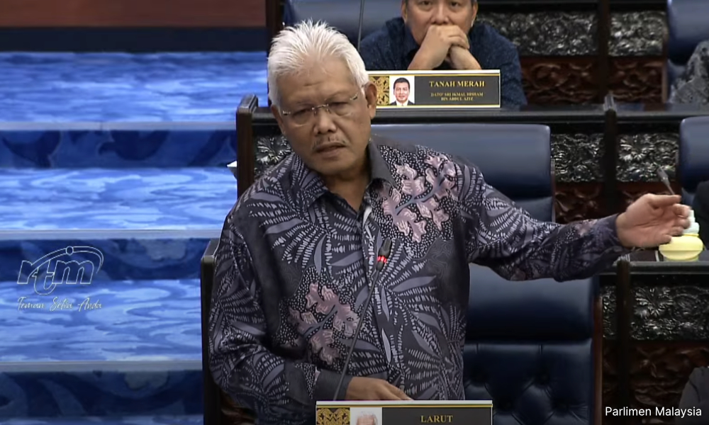 ULASAN | Hamzah Zainudin - panglima perang tanpa medan 3 4d4cac877e16afc79e65f37e064feccc