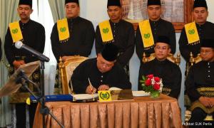 MB Bersatu umum potong gaji peribadi, exco baru