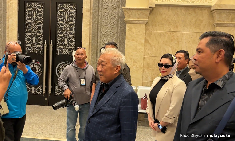 Bicara bela diri kes rasuah Bung Moktar, isteri tangguh ke 2 Sept