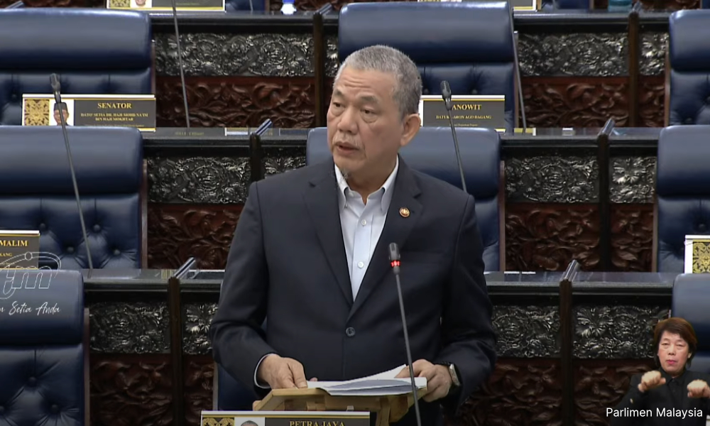 Fadillah: Govt still open to discuss funding for opposition MPs