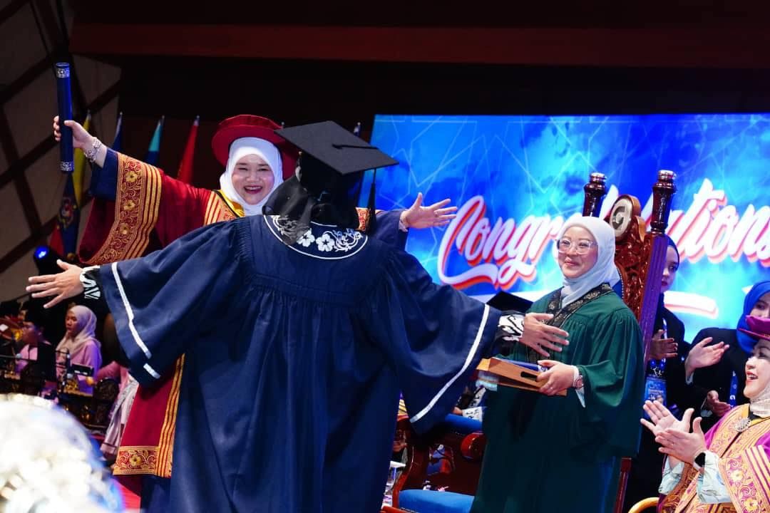 6,328 Graduan IPG Sedia Berkhidmat: IPG KPM Ke-14 Raikan Pengiktirafan Guru Berwibawa
