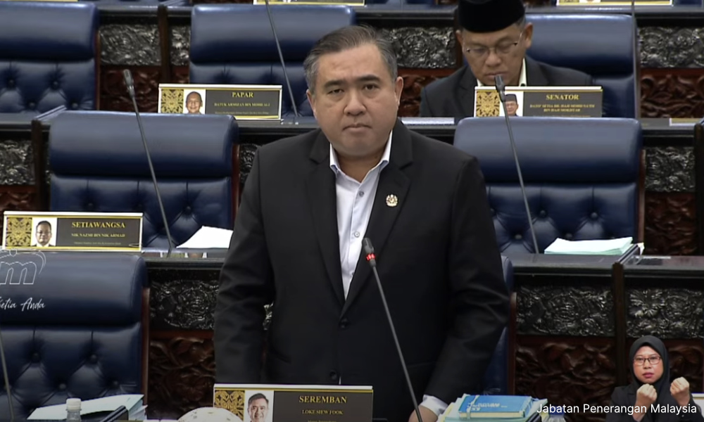 Lesen fizikal mungkin dikena bayaran tambahan tahun depan - Loke
