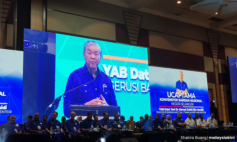 'Money's not everything' - Zahid urges BN to emulate PKR, Amanah
