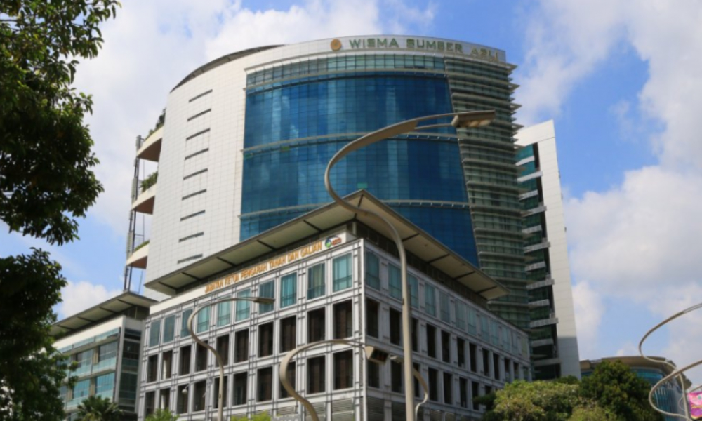 M'sia to start exporting renewable energy to S'pore this month