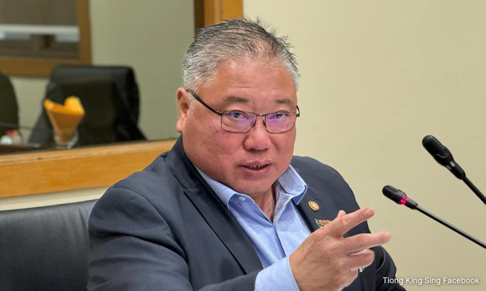 PAS tells Anwar to sack Tiong, says explanation unreasonable