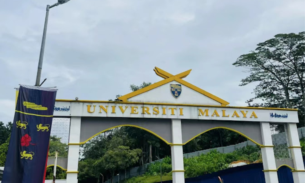 UM says no signs lecturer who 'sent nudes' still going to campus