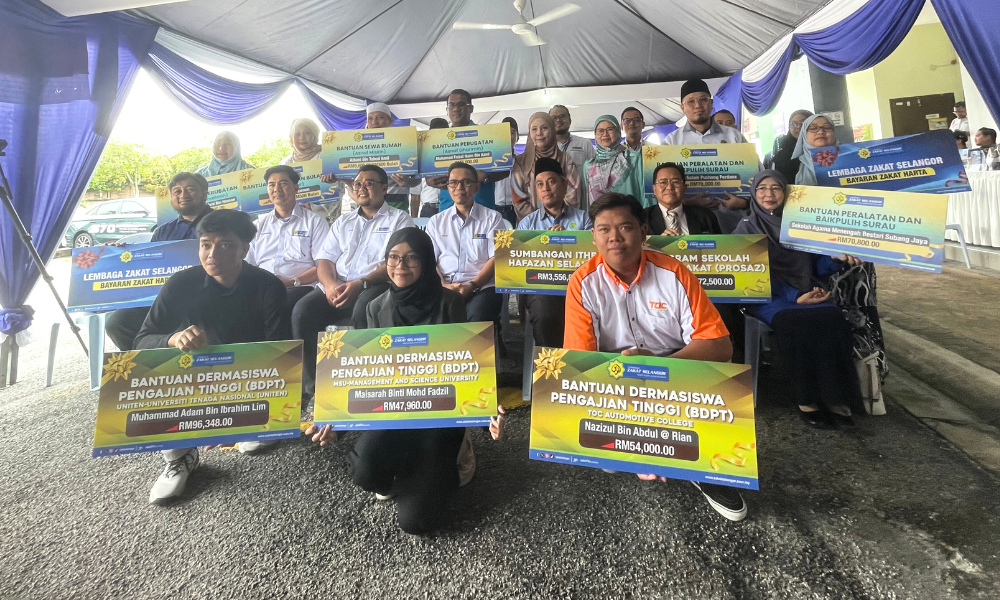 LZS lancar kempen akhir tahun Sama-Sama Kongsi