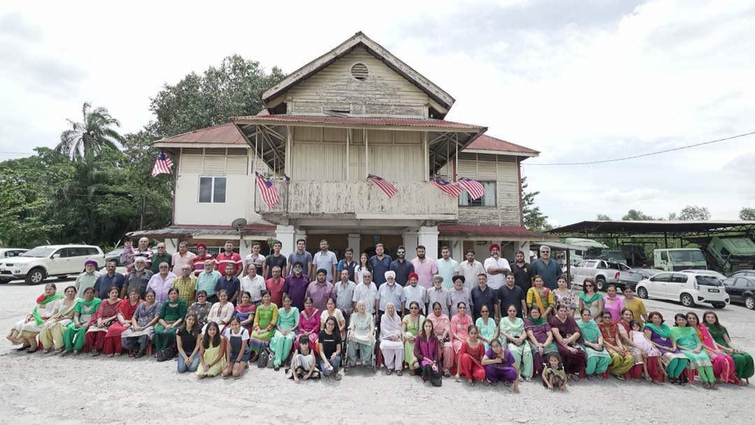 Family urges S'gor MB to save 100-year-old house from demolition