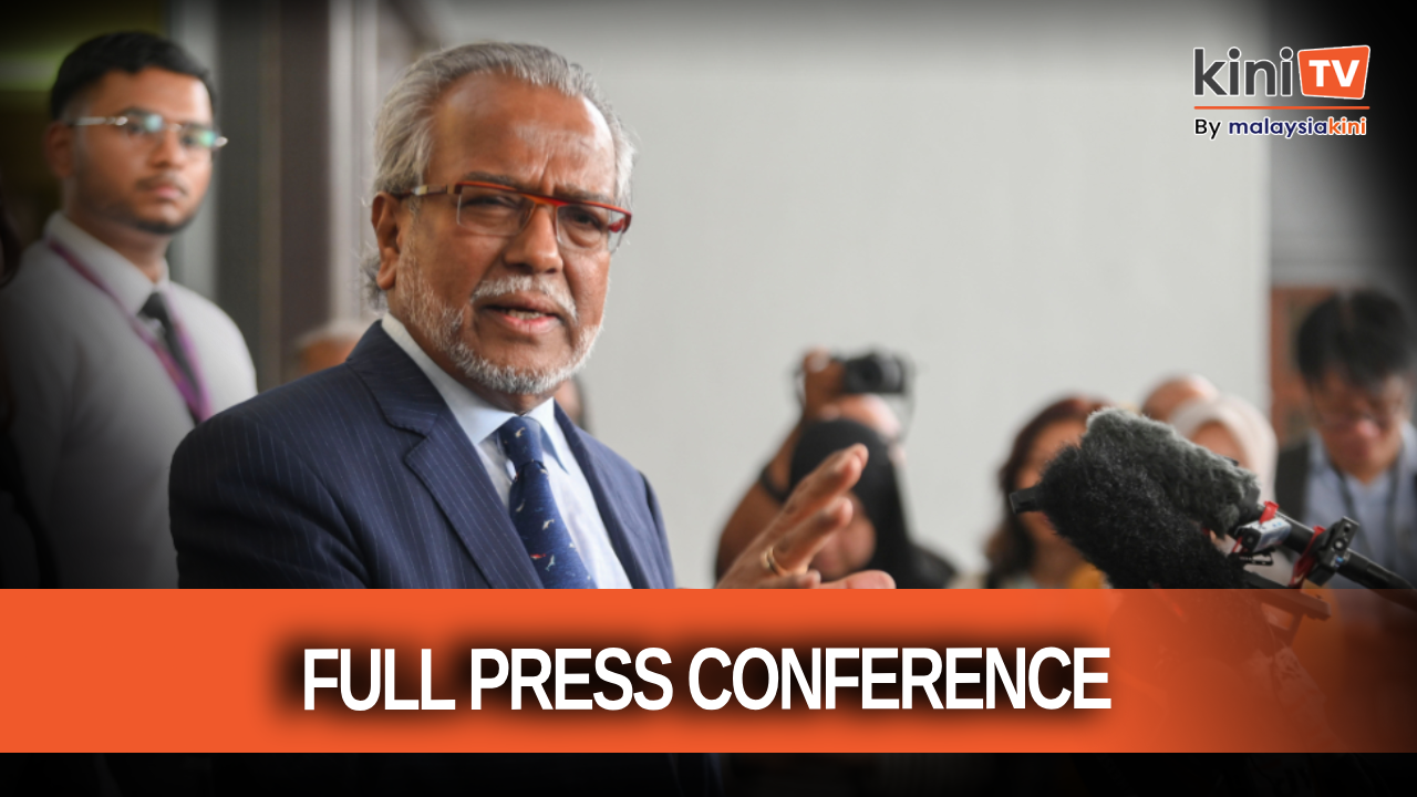 [Full Video] Shafee holds press conference following Najib's court victory