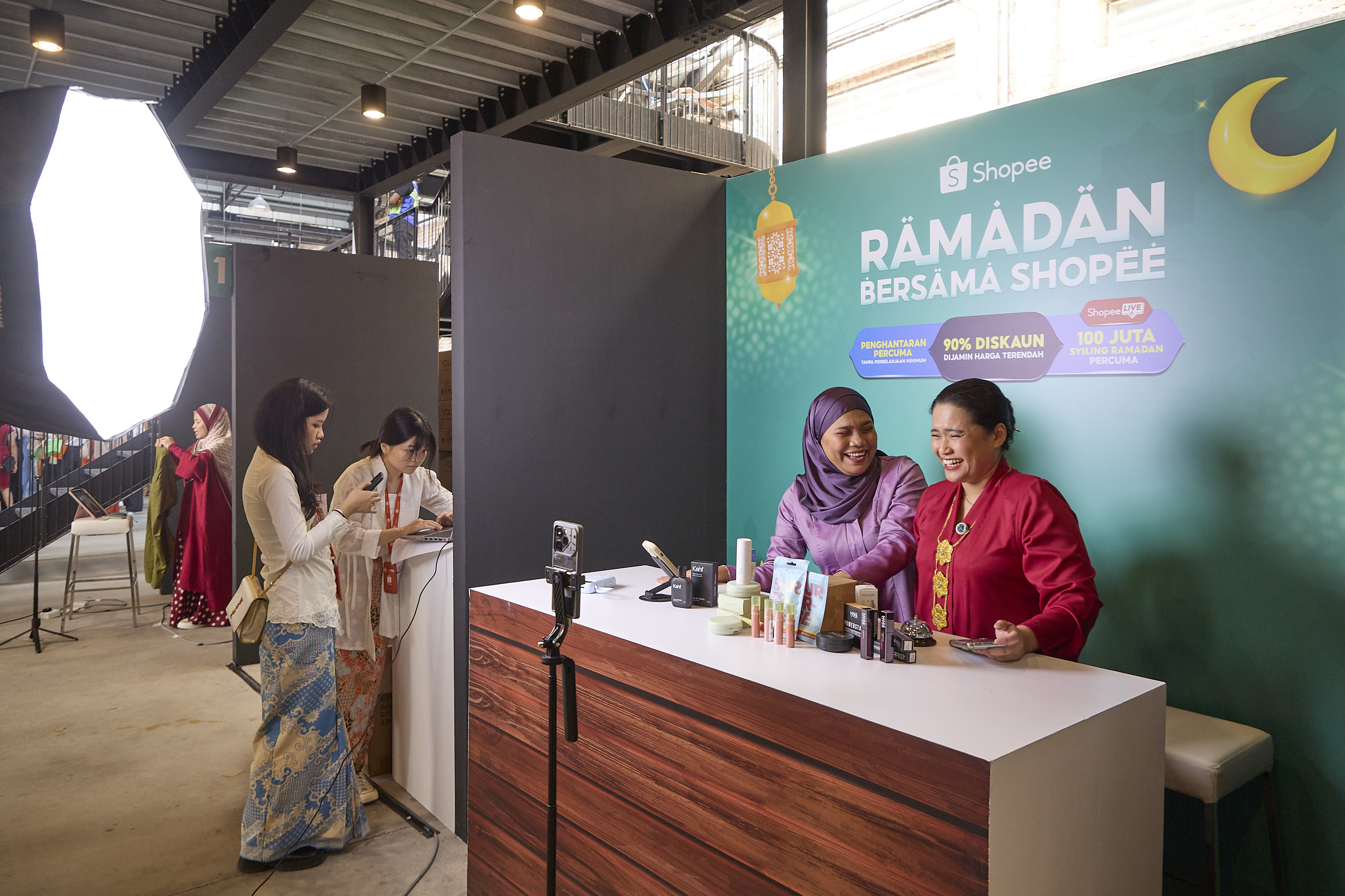 Shopee Unites 900 Affiliates to Transform Ramadan Raya 2025 Shopping
