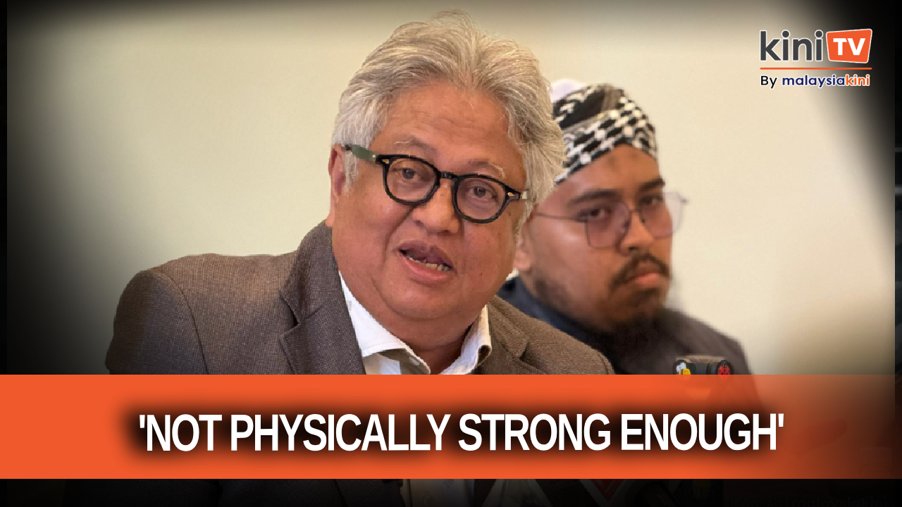 Zaid turns down PAS' offer, says unlike Dr M he's not physically strong enough