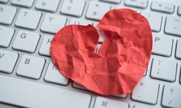 Ibu tunggal rugi RM60,500 terpedaya 'love scam'