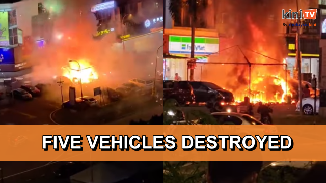 KL fireworks stall catches fire, destroys five vehicles