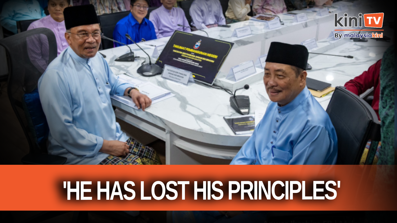 'Disappointing' - Sabah NGO hits out at Anwar for lauding Hajiji