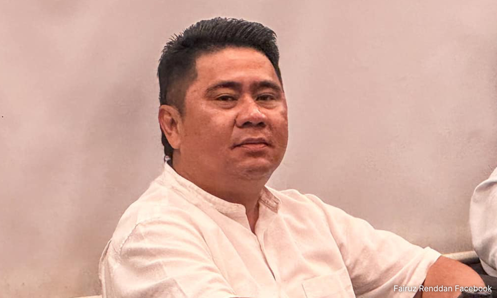 Pemberi maklumat dedah resit pemindahan wang ke akaun Fairuz