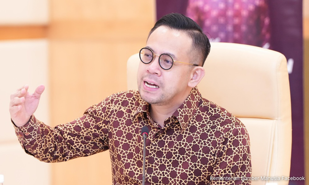 Tipu RM10 juta: Menteri tidak pernah lantik 'Tan Sri' jadi penasihat