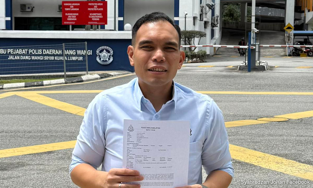 Pemimpin DAP lapor polis isu ‘parang terbang’
