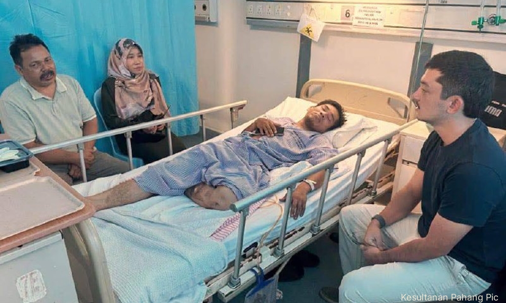 Tengku Arif Bendahara sampaikan kurniaan Sultan Pahang pada Abang Belon