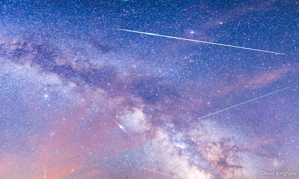 M'sia dapat saksikan kemuncak hujan meteor dijangka tengah malam ini