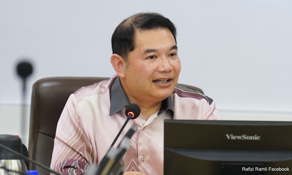 Dua pertiga ahli politik dapat NFA: 'Balik main kucing je lah' - Rafizi