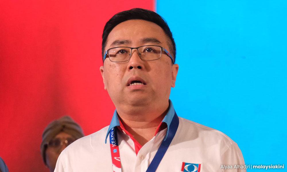 Minister, Gopeng MP deny withdrawing support for PM