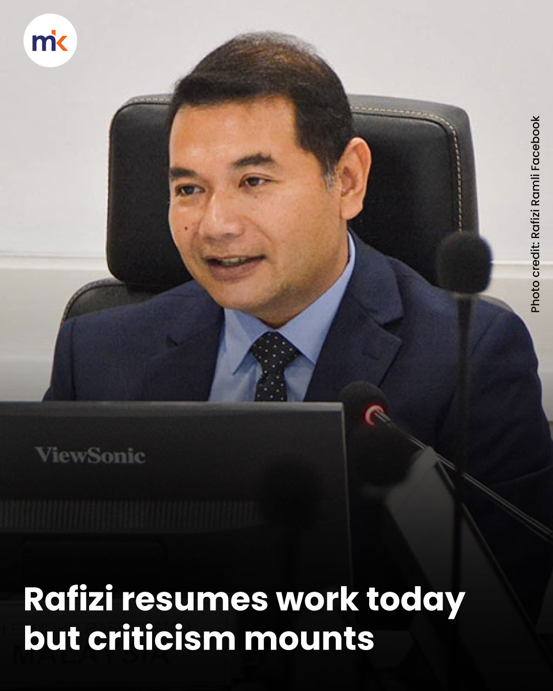 Rafizi resumes work today but criticism mounts
