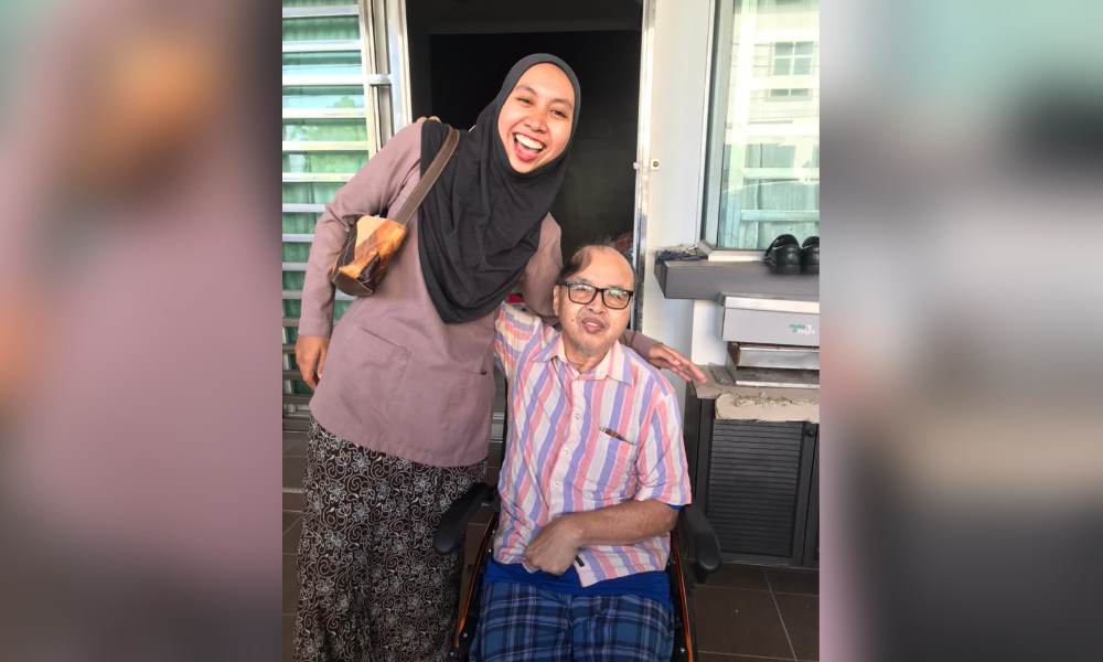 Demi rindu, tiga wanita tawar 'khidmat peneman' mak ayah orang lain 2 dccd00fa6da241093093295f4fa98844
