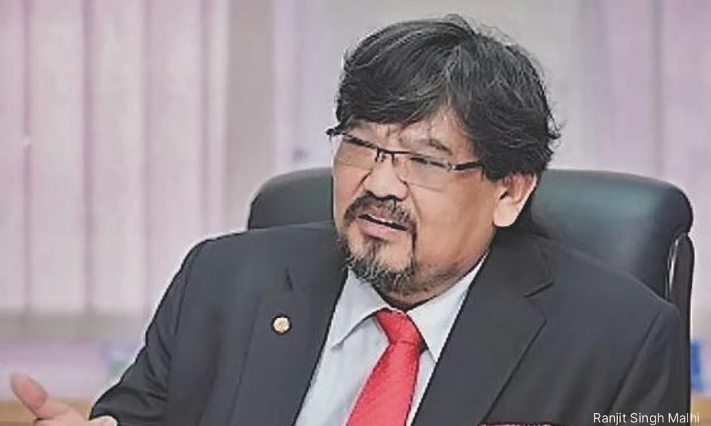 Kedudukan Fadhlina: Ahli akademik berbeza pandangan 2 366a5419c9e6aa8e893fc1c351c26185