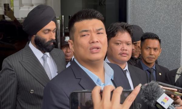 举报人说，IGP必须解释“虚假报告”调查的6个月延迟