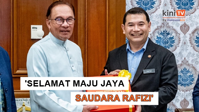 PM ucap selamat pada Rafizi, rayu Nik Nazmi pertimbang keputusan
