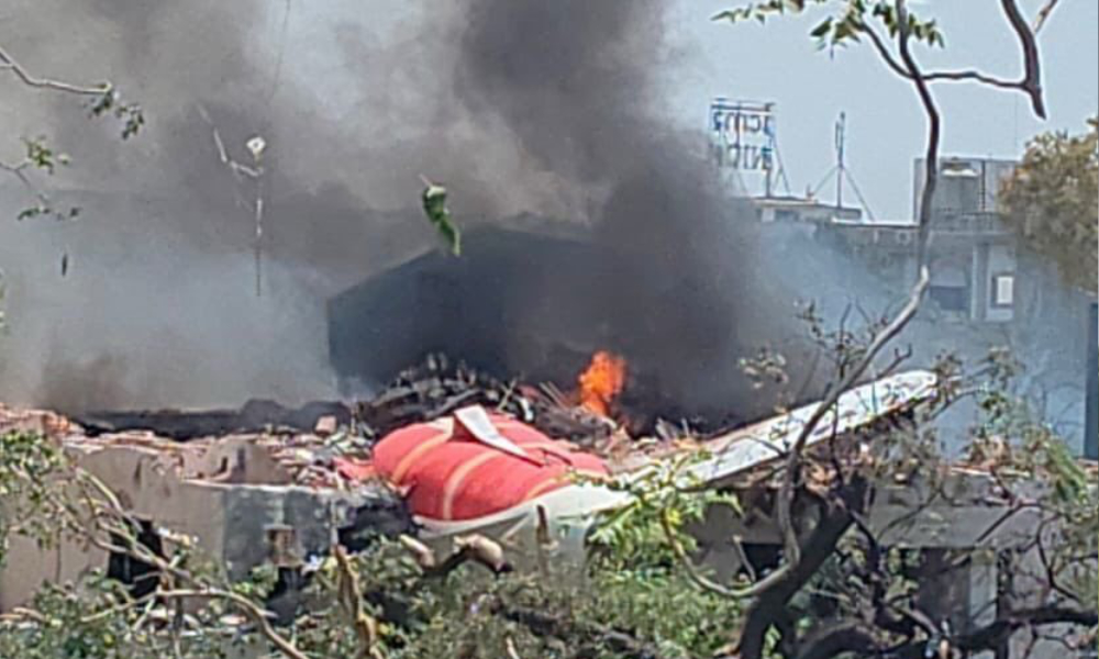 Fuel to engines cut off before Air India Boeing 787 crash, says report