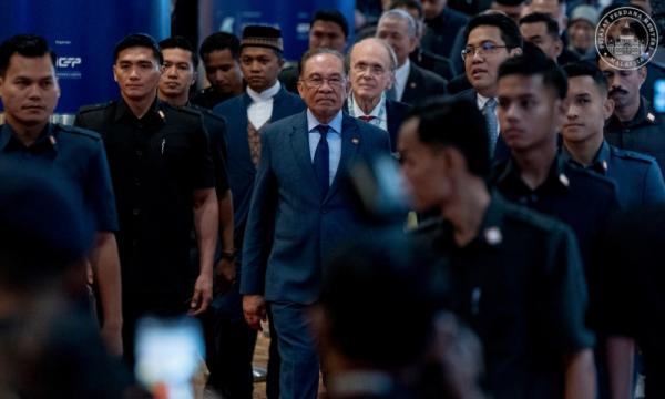 Kos Perawatan Kesihatan Swasta Melonjak? PM Anwar Bentuk Jawatankuasa Khas Untuk Mengatasi Masalah Ini!