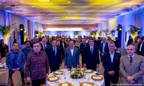 Brics eine neue Grenze für M'sian Unternehmen - Anwar