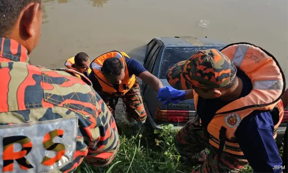 Siasatan awal dapati kereta dinaiki enam beranak terbabas