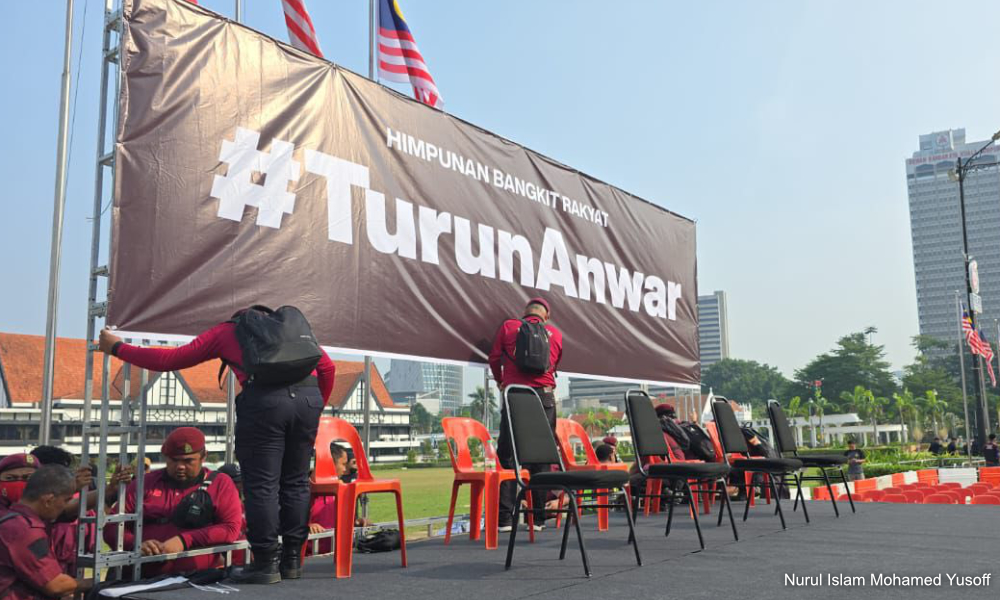COMMENT | 'Turun Anwar': A protest that stirs headlines