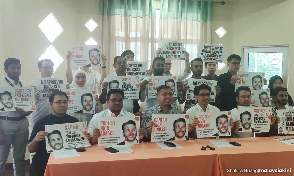 Pemuda BN dijemput sertai demo bantah Nick Adams jadi duta AS ke M’sia