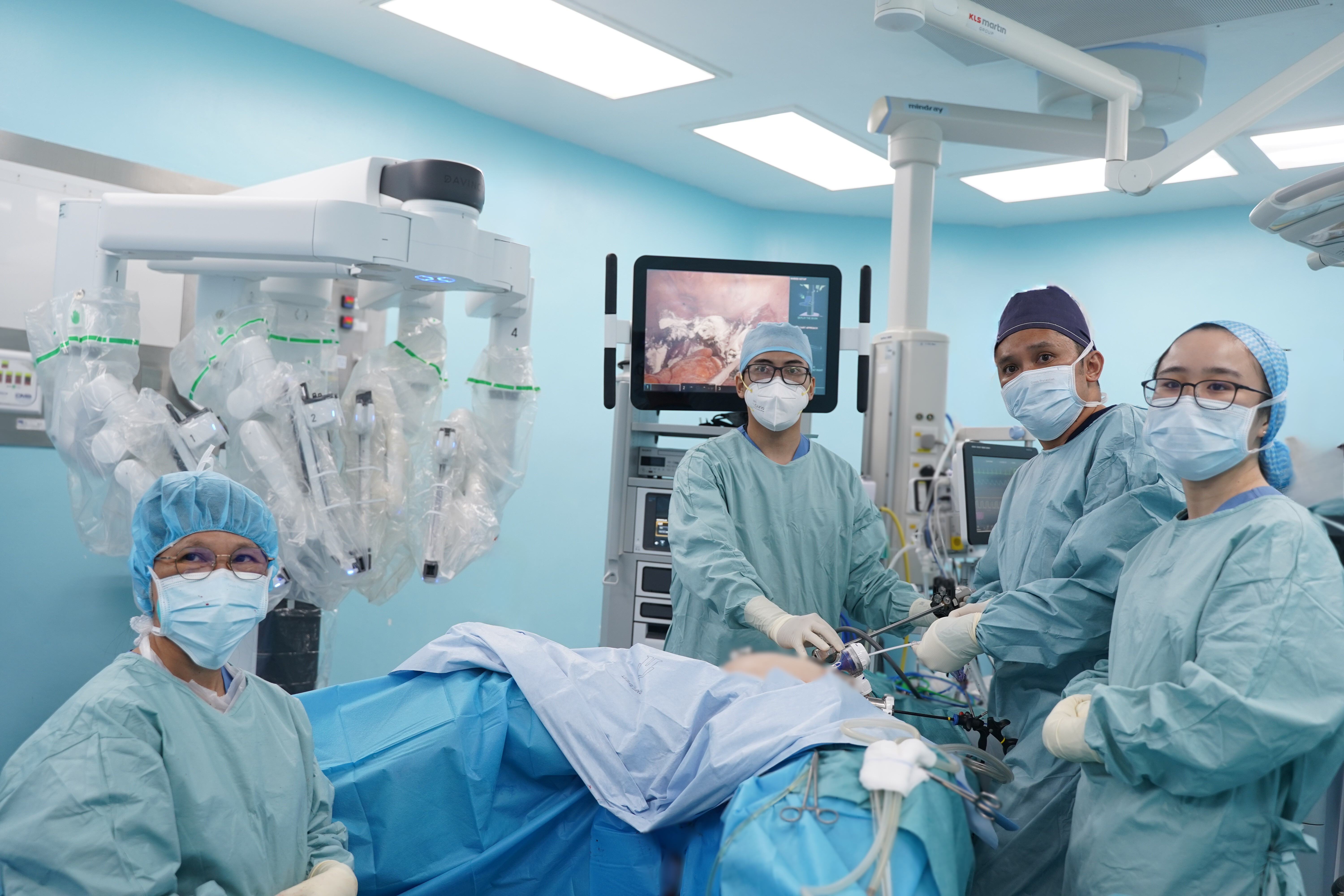 Johor Specialist Hospital pioneers robotic sentinel node biopsy for endometrial cancer in the Southern region