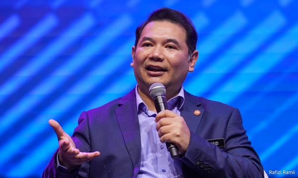 Rafizi delighted 95pct of his work in final 13MP document retained