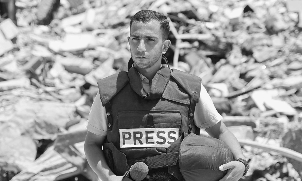 Sarawak Tribune mohon maaf, silap gambarkan wartawan Al Jazeera militan