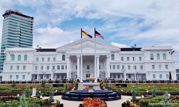 S'wak inaugurates 'White House' in conjunction with premier's birthday