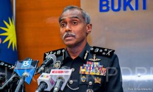 Bukit Aman opens criminal probe against Bloomberg over report on Azam