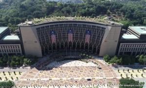 EAIC rujuk MOF kes pegawai kanan kastam dakwa 'dihukum' pindah